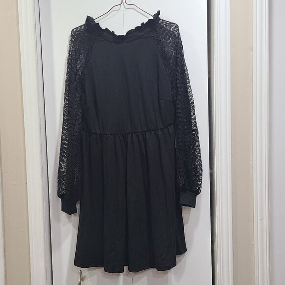 Dresses & Skirts - 😳BUY 1,GET 2 FREE😳 NWT Black elastic waist, see through cuffed sleeves